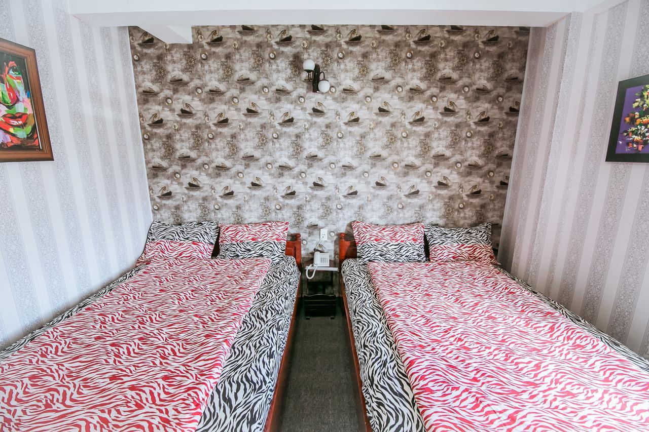 Hotel Ken'S House Backpackers - Downtown 2 Đà Lạt Exterior foto